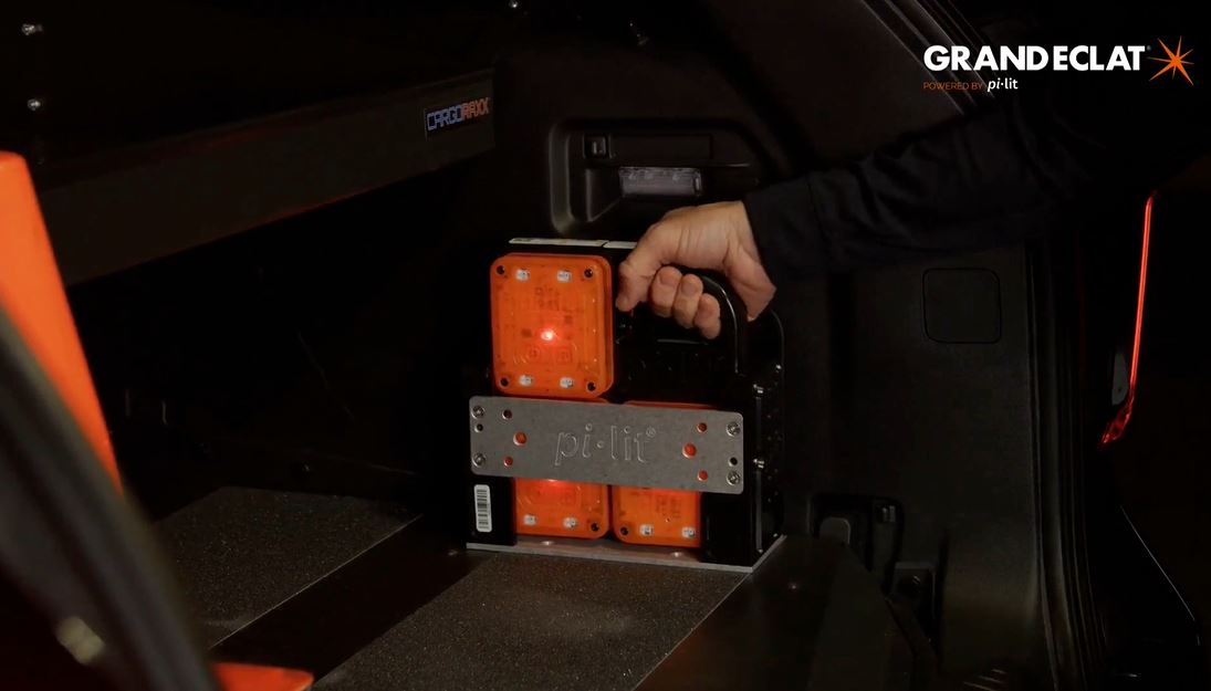 Station de chargement pour balisage synchronisable (6 balises)